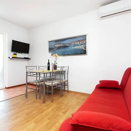 Apartment Zaneto Rovinjsko Selo Exterior photo